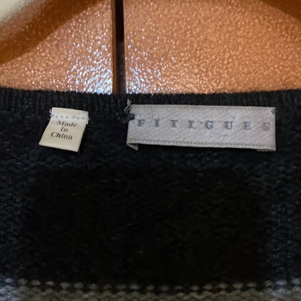 Fitigues Cashmere Black and Gray Striped Sweater (Size M) - Picture 3 of 6